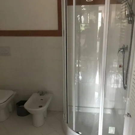 Golf Club - Alassio Apartamento *