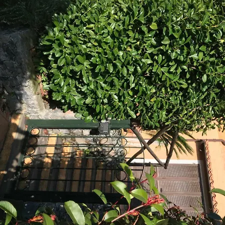 Golf Club - Alassio * גרלנדה