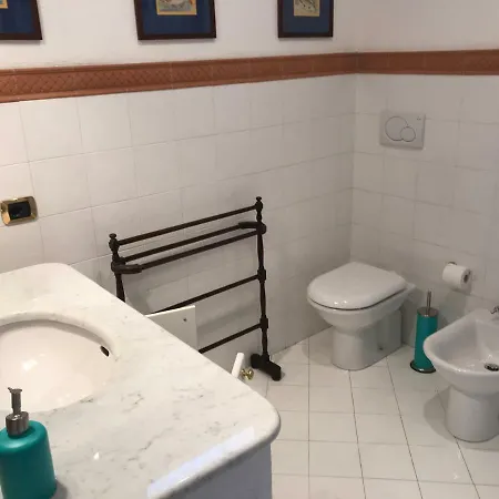 Golf Club - Alassio Apartamento *